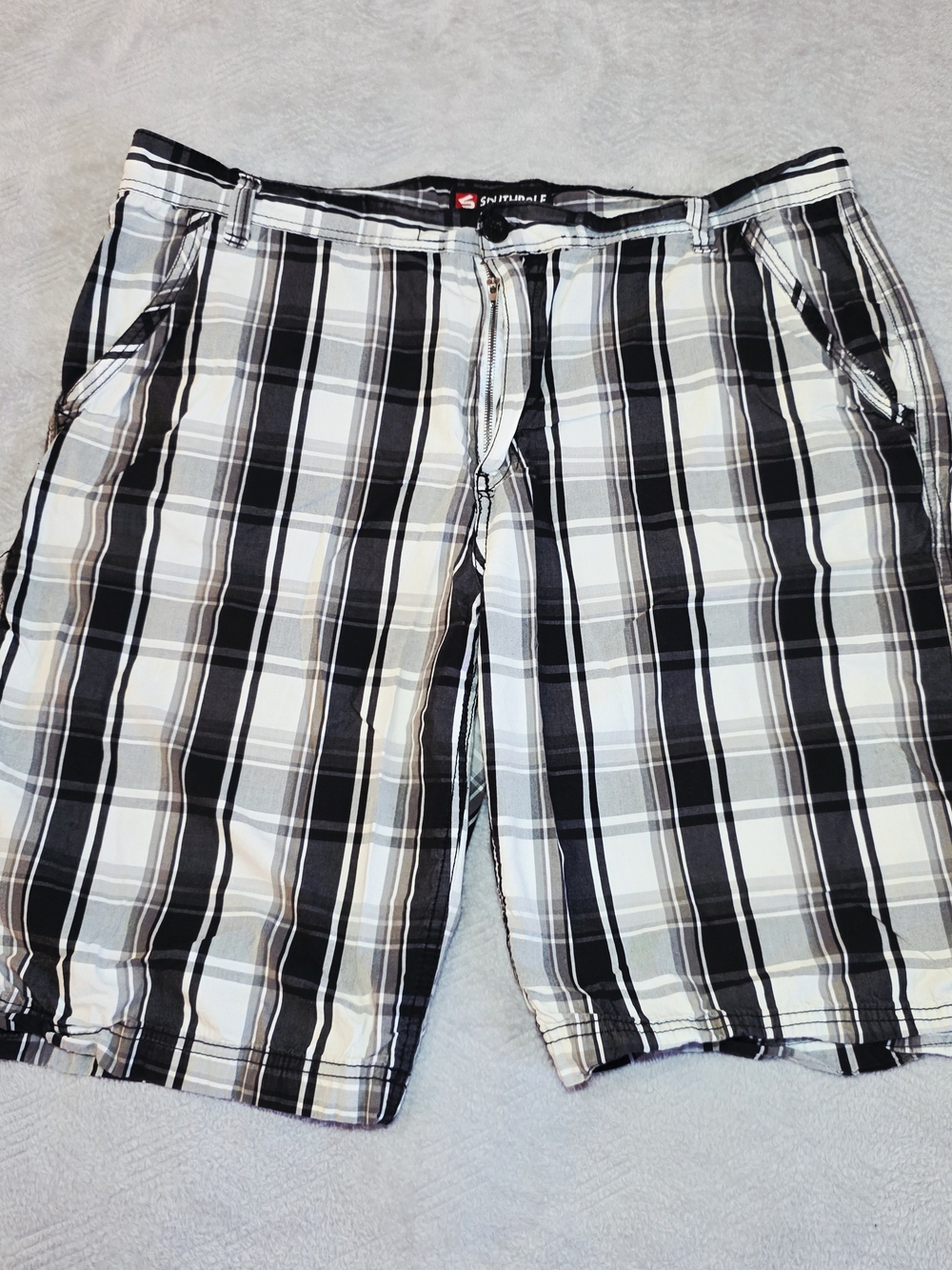 Southpole Plaid Shorts Men's Size 38